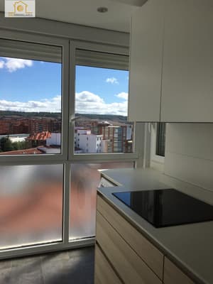 Excelente piso en José Aguado