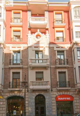 APARTAMENTO CÉNTRICO EN LEÓN