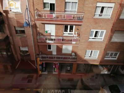 LUMINOSO PISO EXTERIOR EN CALLE LA BAÑEZA 1
