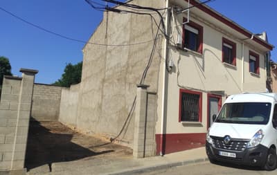 ESTUPENDA CASA en VALDEVIMBRE