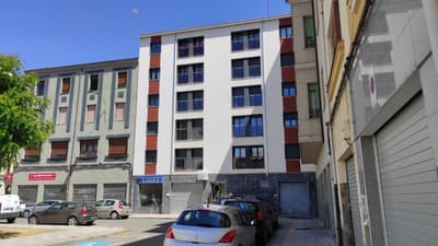 CENTRO: PISO PARA ENTRAR A VIVIR