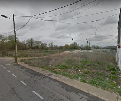 TERRENO URBANO en TROBAJO DEL CAMINO