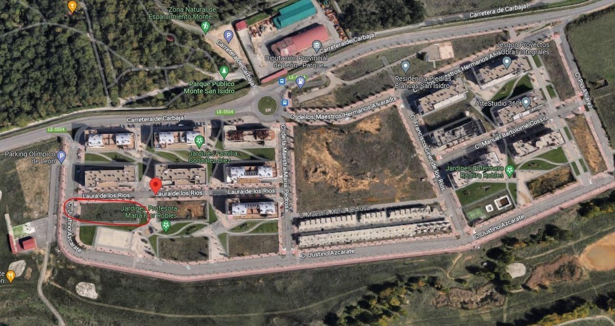 OPORTUBIDAD DE TERRENO URBANO EN CARBAJAL