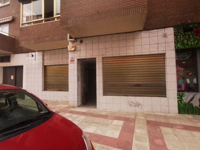 LOCAL EN LA CALLE LA ANUNCIATA