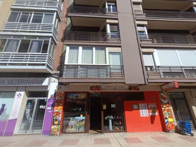 OPORTUNIDAD: BAR RESTAURANTE CON LICIENCIA EN VIGOR