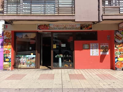 OPORTUNIDAD: BAR RESTAURANTE CON LICIENCIA EN VIGOR