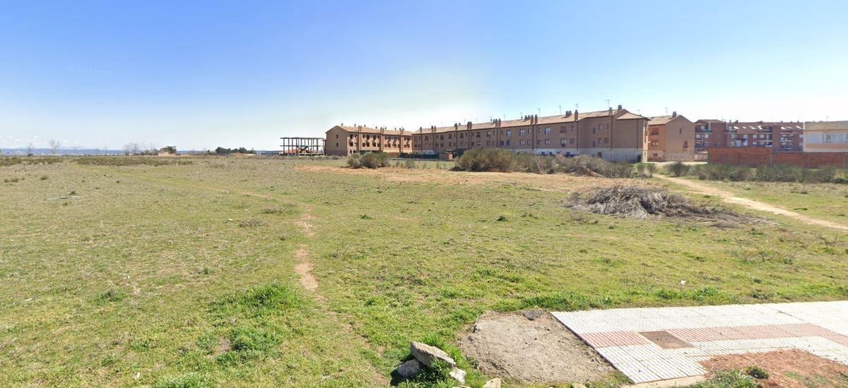Terreno Urbano en Valverde de la Virgen