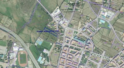 Terreno Urbano en León: Conexión entre Naturaleza y Proximidad Urbana