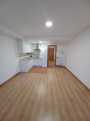 APARTAMENTO en TROBAJO DEL CAMINO