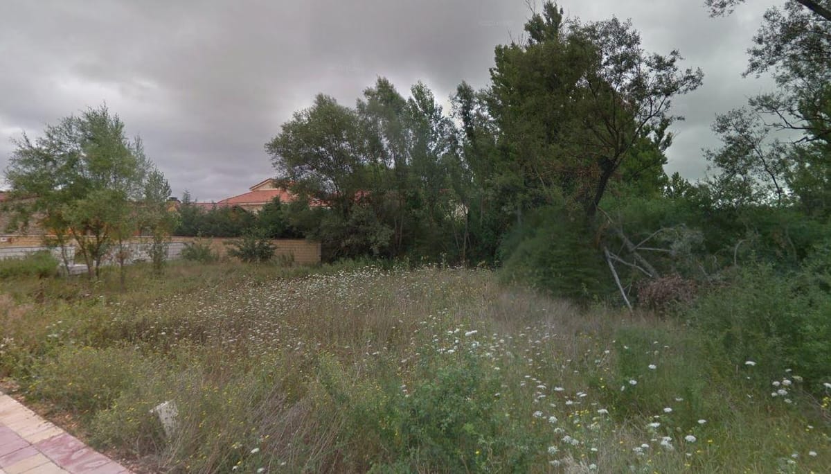 Terreno Urbano en Valverde de la Virgen