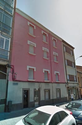 EDIFICIO PARA REFORMAR CENTRICO