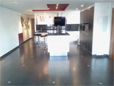 SE VENDE PISO EN CALLE ASTORGA