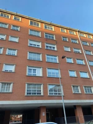 SE VENDE PISO EN ERAS DE RENUEVA.