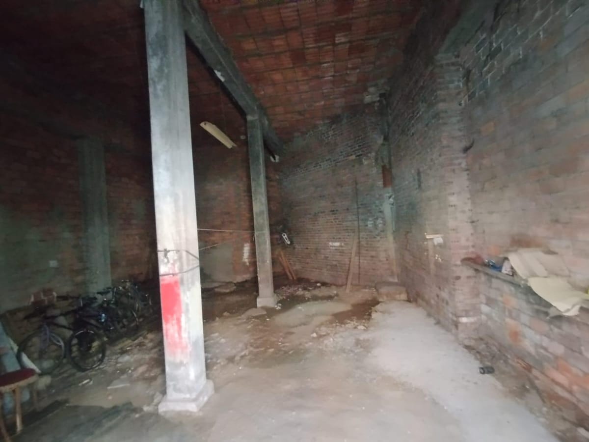 Local comercial en Pinilla.
