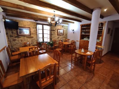 Se vende Centro de Turismo Rural en Luyego