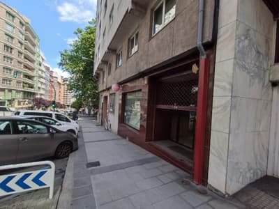 Se vende Local Comercial en el centro de A Coruña
