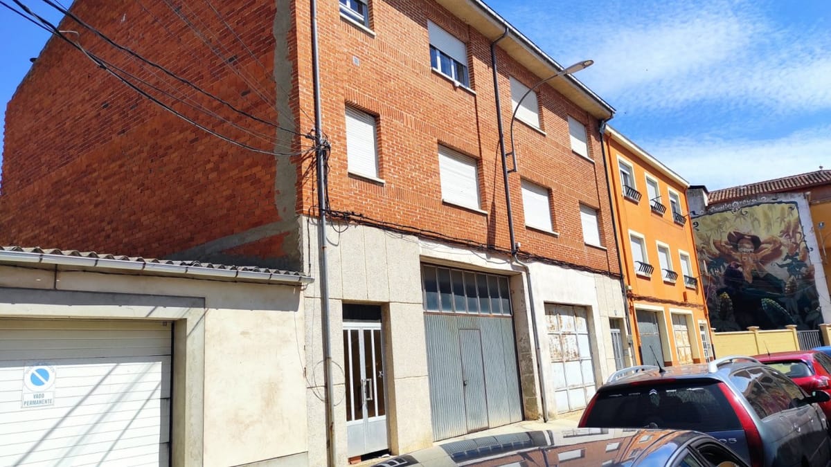 PISO en Santa María del Páramo