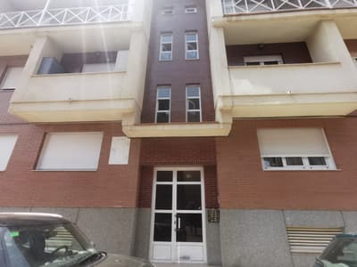 OPORTUNIDAD DE ALQUILER EN NAVATEJERA
