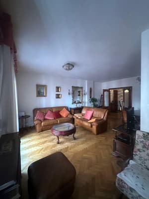 PISO DE 4 HABITACIONES EN ZONA CORTE INGLES DE LEON