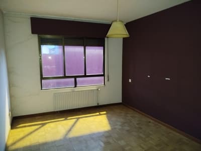 Se vende piso en VALENCIA DE DON JUAN (LEON)