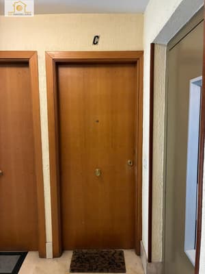 SE VENDE PISO EN LA CALLE SAMPIRO (LEON)