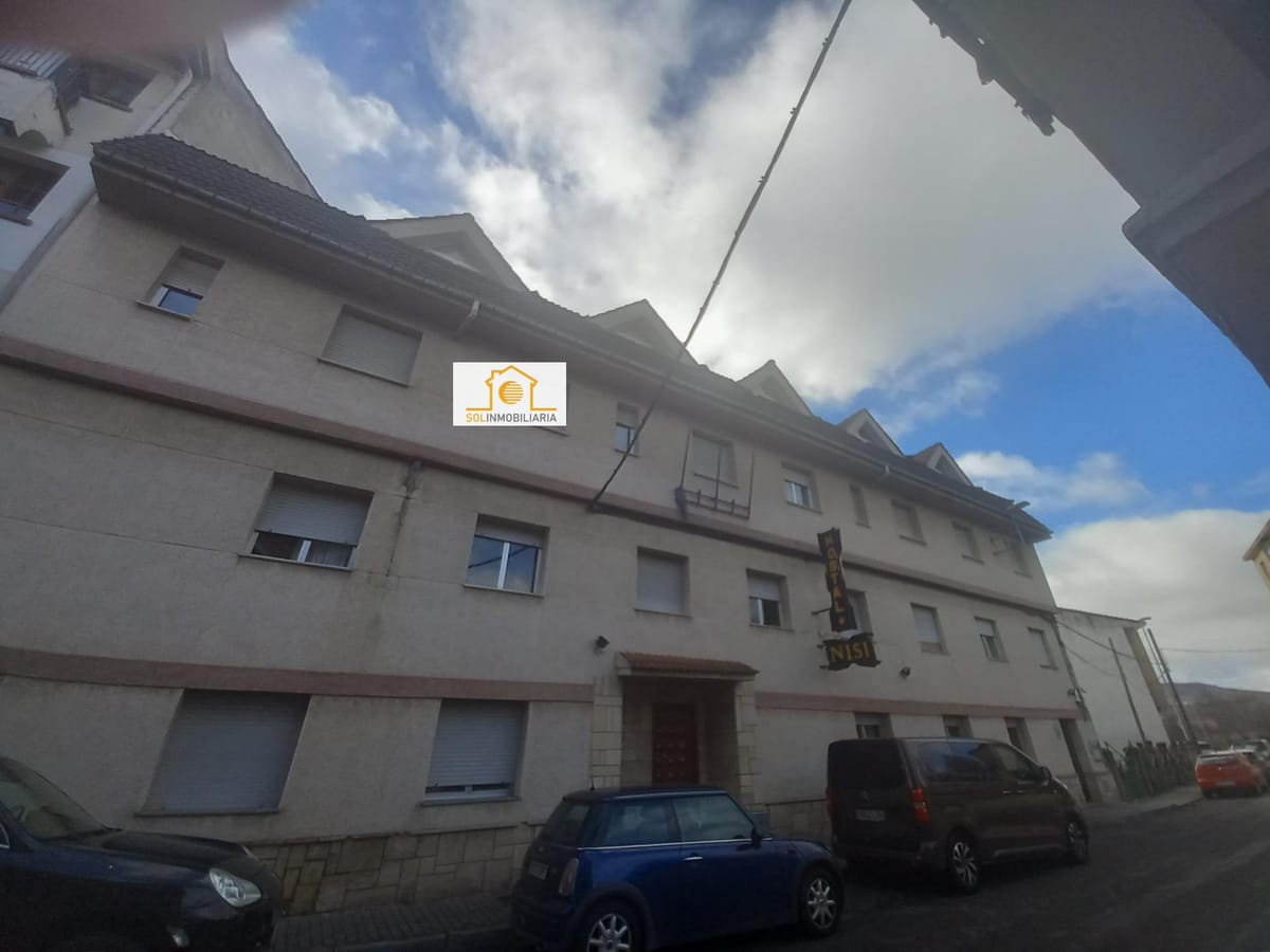 VENTA DE HOSTAL EN BOÑAR (LEON)