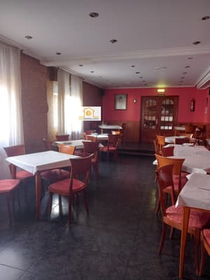 VENTA DE HOSTAL EN BOÑAR (LEON)