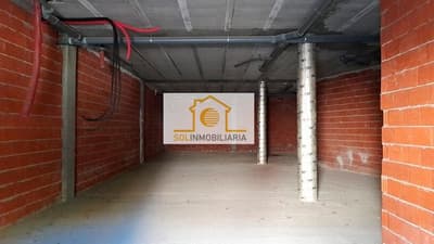 ¡Oportunidad de negocio! Locales comerciales en Puebla de Lillo