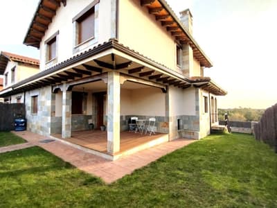 CHALET PAREADO EN CAMPO DE GOLF DE VALVERDE DE LA VIRGEN (LEON)
