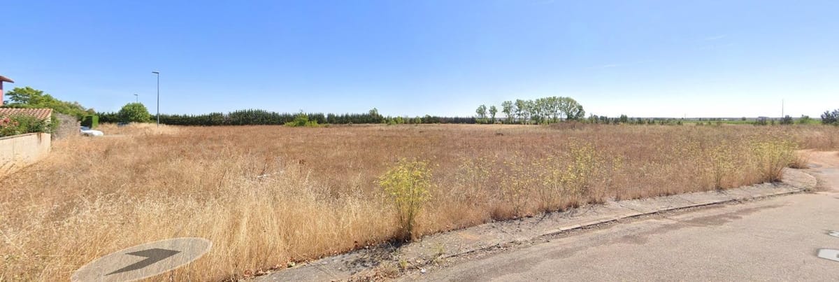 Oportunidad de terreno en la Urbanización Mansilla del Esla