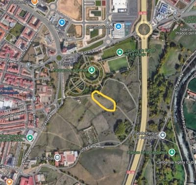 Gran oferta de suelo urbano en el Parque de la Granja