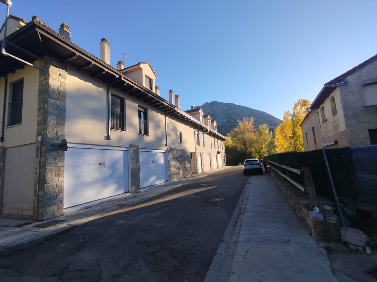 Dúplex de una habitación en Puebla de Lillo