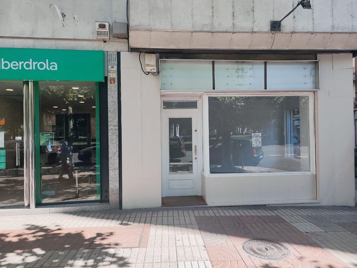 Local en la Plaza de la Inmaculada