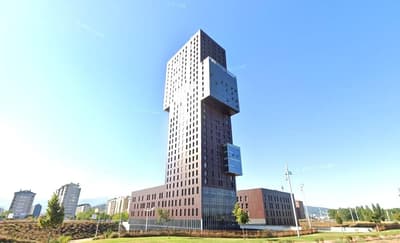 Exclusivas oficinas en la Torre de la Rosaleda