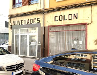 Local en la Plaza de Colón
