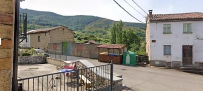 CASA EN REYERO PARA REFORMAR