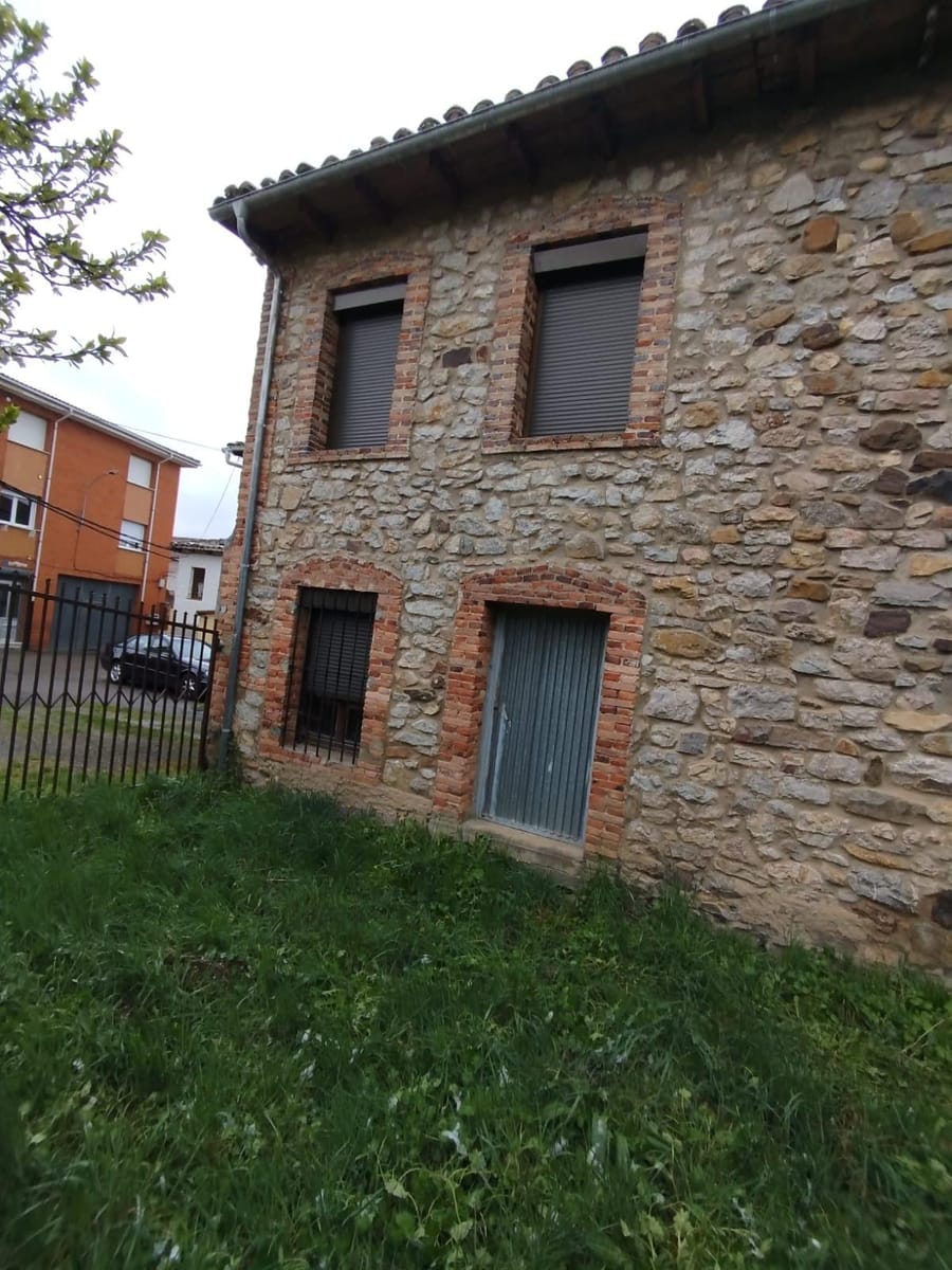VENTA DE CASA EN LA VECILLA