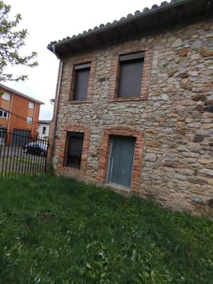 VENTA DE CASA EN LA VECILLA