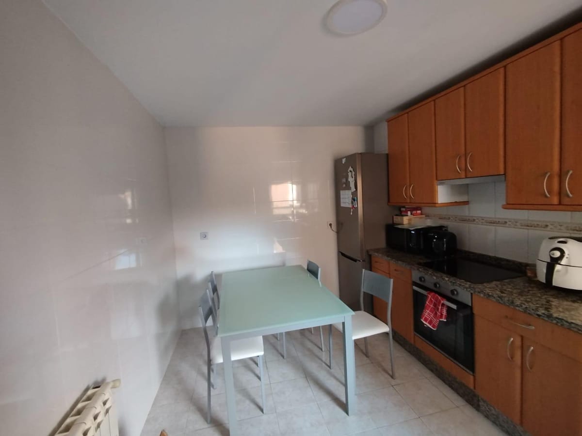 Alquiler de habitaciones en pleno centro – Rúa, León