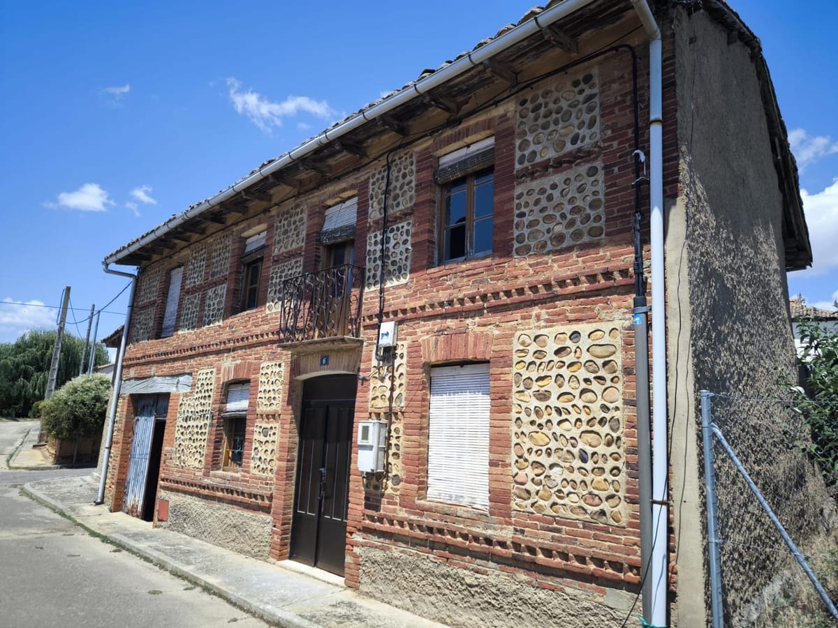 Casa en Calle Castrillo-va