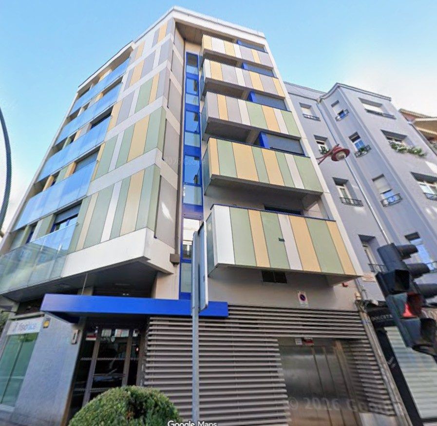 En venta piso en calle Comandante Zorita
