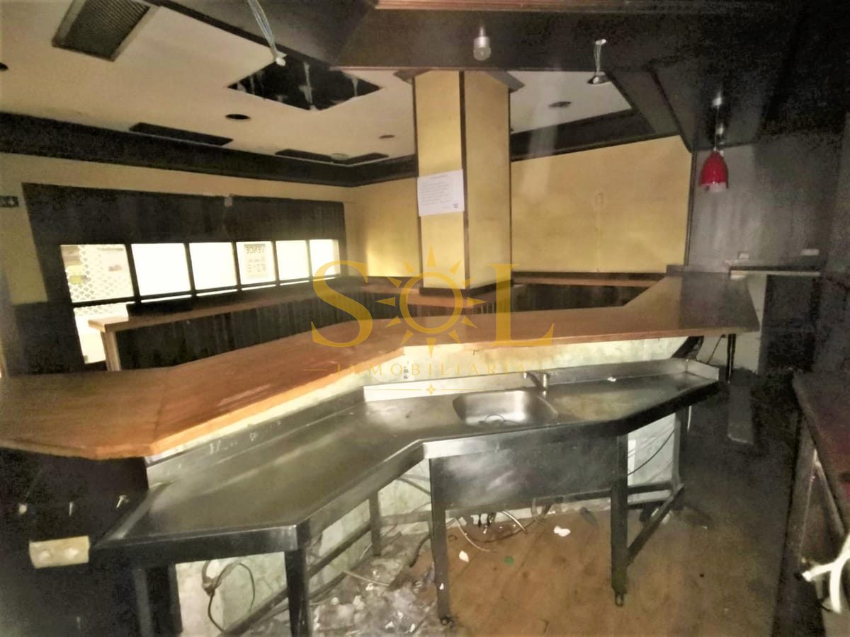 BAR-RESTAURANTE EN CENTRO DE LEON - Foto 2
