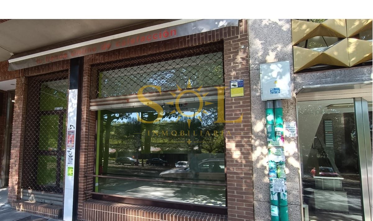 OPORTUNIDAD: LOCAL AVENIDA FACULTAD VETERINARIA 49 - Foto 1