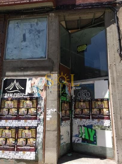 LOCAL COMERCIAL CÉNTRICO en PONFERRADA - Foto 2