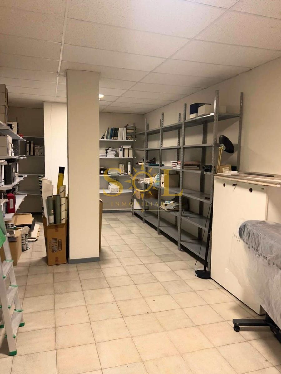 Oportunidad de Inversión: Oficinas en Zona Comercial de León - Foto 10