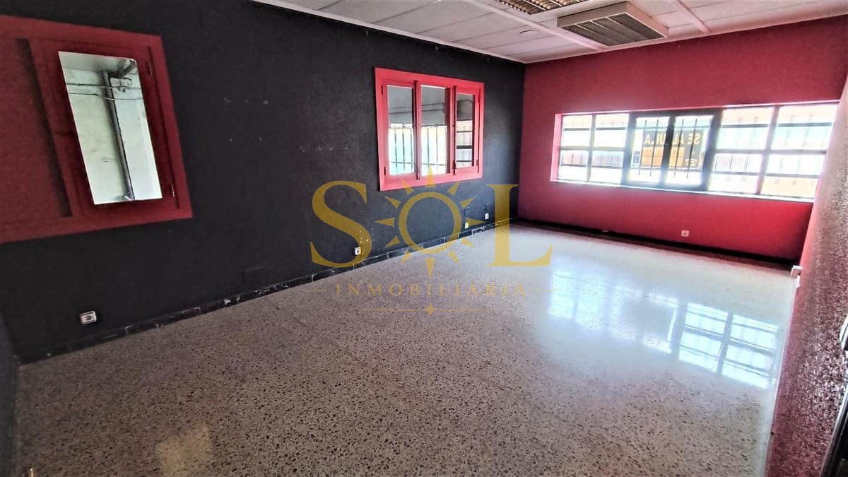 NAVE EN EL POLIGONO INDUSTRIAL DE VILLACEDRÉ - Foto 8