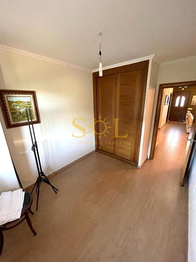CHALET ADOSADO en SARIEGOS - Foto 27