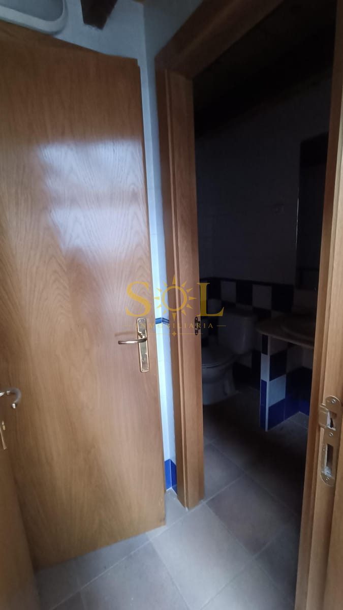 CONJUNTO DE NAVES EN ONZONILLA - Foto 16