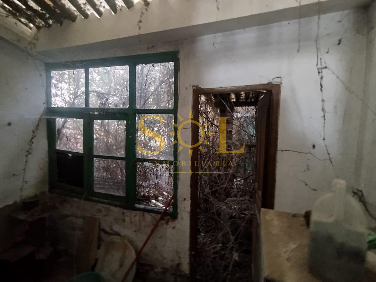 CASA PARA REFORMAR EN LA VIRGEN DEL CAMINO (LEON) - Foto 13