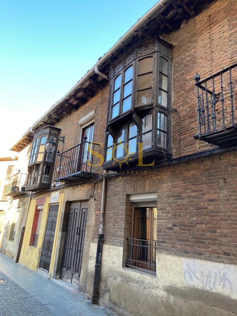 ¡OPORTUNIDAD INVERSORES! ESTUPENDO EDIFICIO EN EL CASCO ANTIGUO. - Foto 2